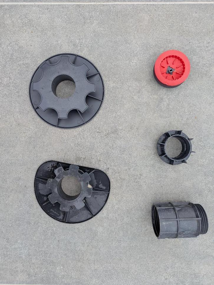 SOLIDOR REGELBARE TEGELDRAGERS, Jardin & Terrasse, Terrasses, Utilisé, Enlèvement