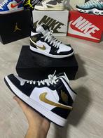 Nike air jordan 1 mid taille 43, Vêtements | Hommes, Chaussures, Comme neuf