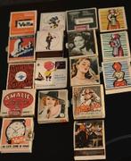 Lot vintage lucifers doosjes sommige met taxzegel, Verzamelen, Rookartikelen, Aanstekers en Luciferdoosjes, Ophalen