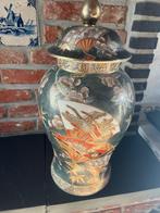 Chineese vaas., Enlèvement