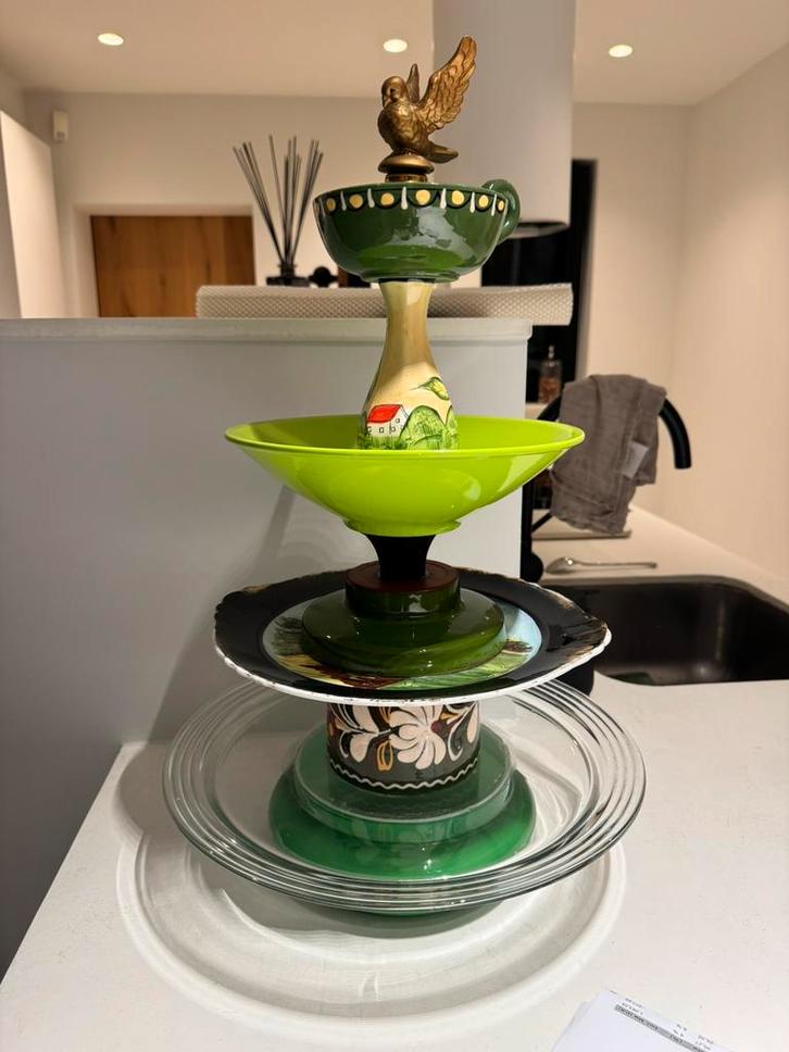 Etagere/cake display handje pansje, Maison & Meubles, Accessoires pour la Maison | Étagères, Comme neuf, Enlèvement