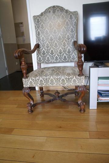 RARE FAUTEUIL ANCIEN T. BELLE EBINISTERIE. PARFAIT EAT 18 € beschikbaar voor biedingen