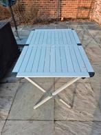 Vouwtafel Campart travel, Ophalen