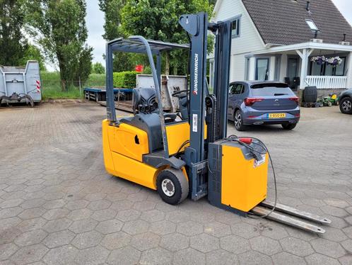 2 x jungheinrich EFG elektrische heftrucks 1.5 en 2t, Articles professionnels, Machines & Construction | Chariots élévateurs & Transport interne