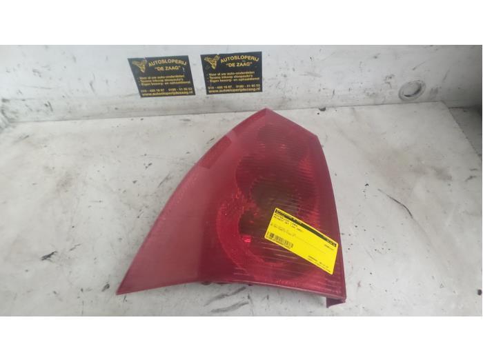Feu arrière gauche d'un Peugeot 307, Autos : Pièces & Accessoires, Éclairage, Peugeot, Utilisé, 3 mois de garantie, Enlèvement ou Envoi