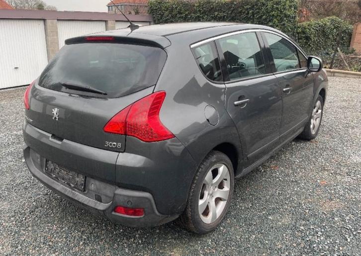 Peugeot 3008 1.2i - 99.900km - 11/2010, Auto's, Peugeot, Bedrijf, Te koop, Benzine, Monovolume, 5 deurs, Handgeschakeld, Ophalen