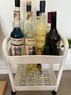 Storage shelf with liquors, Huis en Inrichting, Woonaccessoires | Wandplanken en Boekenplanken, Zo goed als nieuw, Ophalen