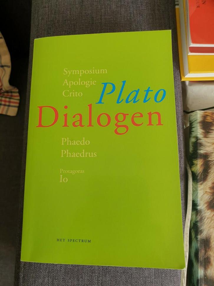 Plato - dialogen, Boeken, Filosofie, Zo goed als nieuw, Ophalen of Verzenden
