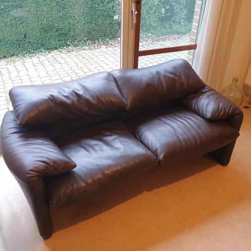 Cassina Maralunga Vintage design tweezit, Huis en Inrichting, Zetels | Zetels, Gebruikt, Tweepersoons, Leer, Ophalen