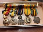 barrette 5 décorations belge 1940-1945, Timbres & Monnaies, Pièces & Médailles, Enlèvement ou Envoi