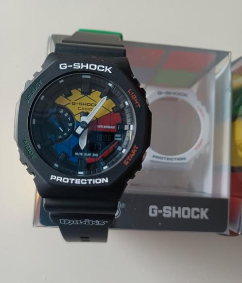 Montre G-Shock GAE-2100RC-1A. Rubik's. Edition limitée.Neuve, Bijoux, Sacs & Beauté, Montres de sport, Neuf, Enlèvement ou Envoi