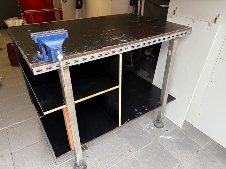 Werkbank, Doe-het-zelf en Bouw, Overige Doe-Het-Zelf en Bouw, Gebruikt, Ophalen