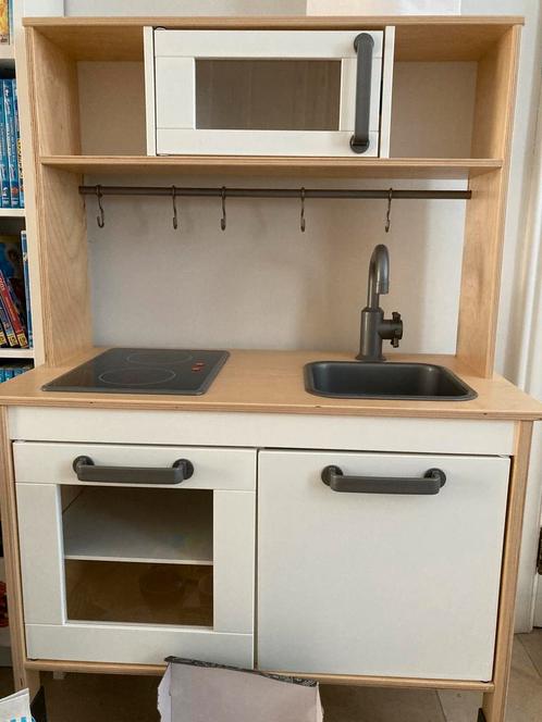 Ikea keukentje met veel toebehoren, Kinderen en Baby's, Speelgoed | Speelkeukens, Zo goed als nieuw, Ophalen