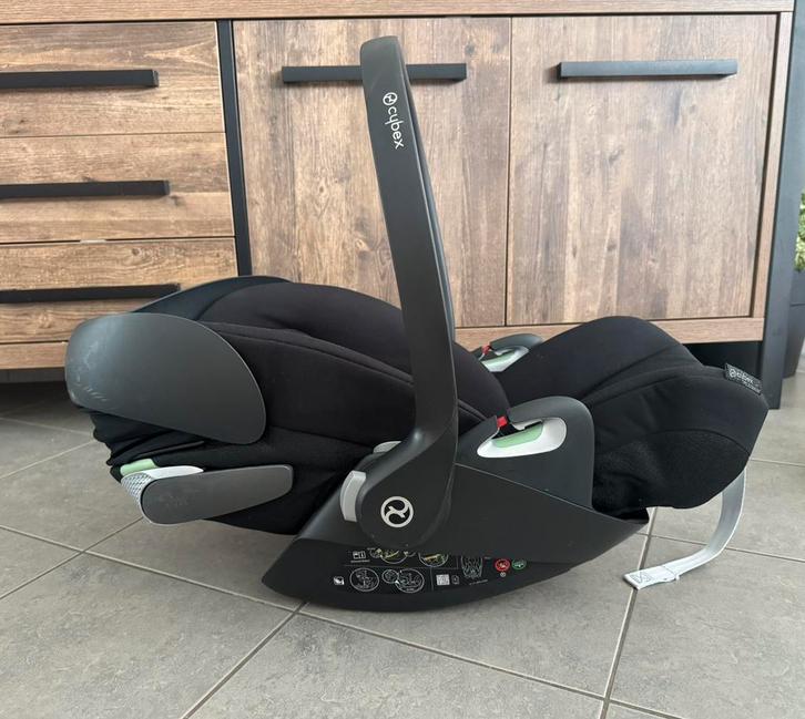 Maxi-Cosi / Cybex Cloud T i-Size autostoel – met ligfunctie, Kinderen en Baby's, Autostoeltjes, Gebruikt, Overige merken, 0 t/m 13 kg