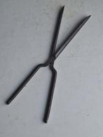 Très ancien fer à friser, Enlèvement ou Envoi