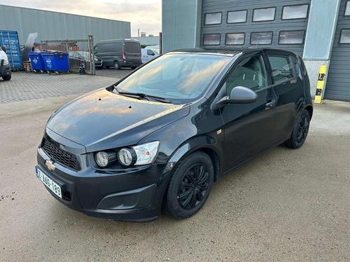 Chevrolet Aveo 1.3 benzine word gekeurd aangeboden zie foto', Autos, Chevrolet, Entreprise, Achat, Aveo, ABS, Air conditionné