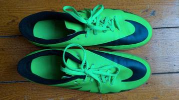 Groene zaalvoetbalschoenen maat 45 (Nike) beschikbaar voor biedingen