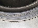 vredestein 195/45/15, Ophalen, Gebruikt, 15 inch, Band(en)