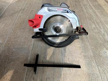 Cirkelzaag 185mm 1200W beschikbaar voor biedingen