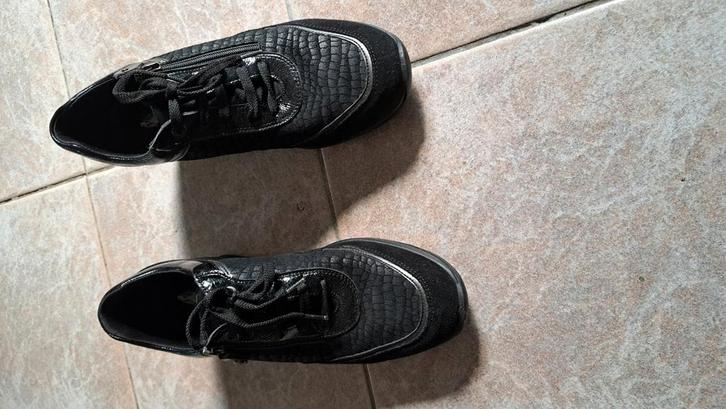 HUSH PUPPIES  zie tekst 40/41, Kleding | Dames, Schoenen, Zo goed als nieuw, Ophalen of Verzenden