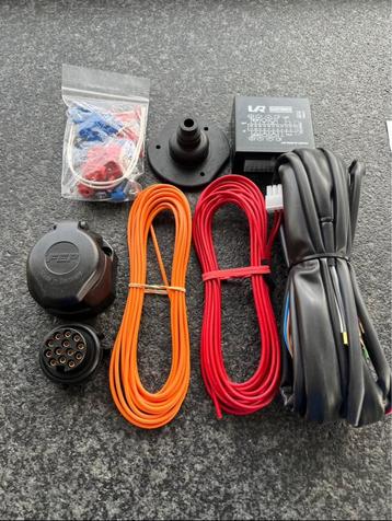 Nieuwe universele kabelset 13 polig met PDC module beschikbaar voor biedingen