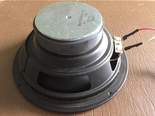 Luidspreker, Audio, Tv en Foto, Luidsprekerboxen, Zo goed als nieuw, Center speaker, 60 tot 120 watt, Overige merken, Ophalen of Verzenden