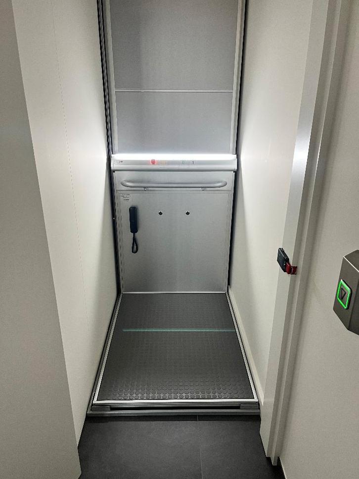 huislift - platformlift, Divers, Monte-escaliers, Comme neuf, Droit, Enlèvement