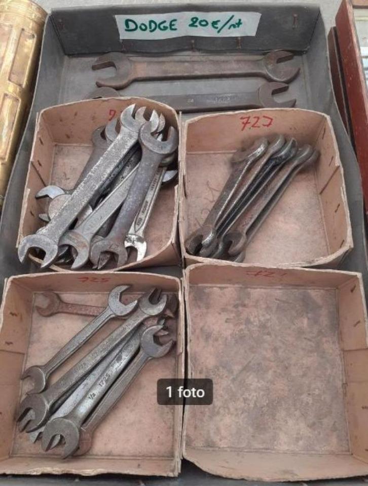 Steeksleutels Dodge WC 51 52 54 56 62 63 series WW2, Verzamelen, Militaria | Tweede Wereldoorlog, Landmacht, Overige typen, Ophalen of Verzenden