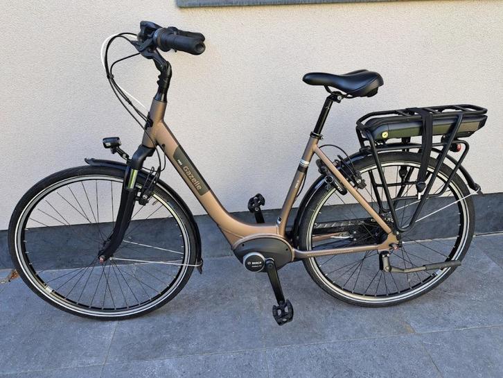 Gazelle Paris C7, Fietsen en Brommers, Elektrische fietsen, Zo goed als nieuw, Gazelle, 51 tot 55 cm, 50 km per accu of meer, Ophalen
