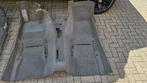 Tapijt vloerbedekking bruin BMW 3 serie E30 sedan TAPIJTE30-, Auto-onderdelen, Ophalen, Gebruikt, BMW