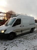 Mercedes sprinter 310 cdi frigo, Auto's, Bestelwagens en Lichte vracht, Euro 5, Stof, Zwart, 4 cilinders