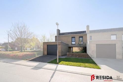 Huis te koop in Kortrijk, 4 slpks, Immo, Huizen en Appartementen te koop, Vrijstaande woning, C