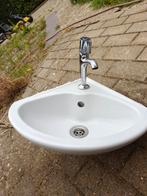 Hoeklavabo Duravit met kraan in mooie staat, Ophalen, Minder dan 50 cm, Zo goed als nieuw, Minder dan 100 cm