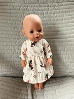 390. Babyborn : Nieuw ecru jurkje met kerstmannen, Ophalen of Verzenden, Nieuw, Babypop