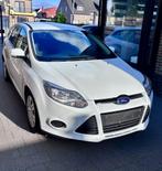 Ford Focus Benzin1.0L euro5 Met Keuring, Auto's, Ford, Focus, Stof, 10 cc, Zwart