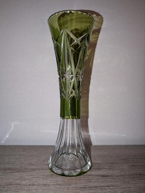 Vase Val Saint Lambert en cristal vert, Antiquités & Art, Antiquités | Vases, Enlèvement