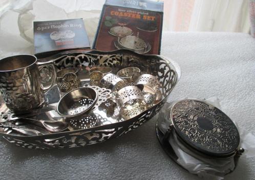 Verzilverde schaal, onderzetters voor glazen, lepeltjes ...., Antiek en Kunst, Antiek | Zilver en Goud, Zilver, Ophalen of Verzenden