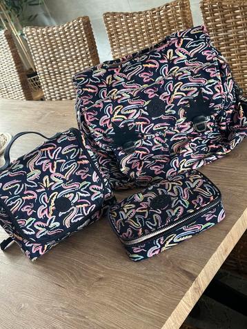 Ensemble cartable Kipling  disponible aux enchères