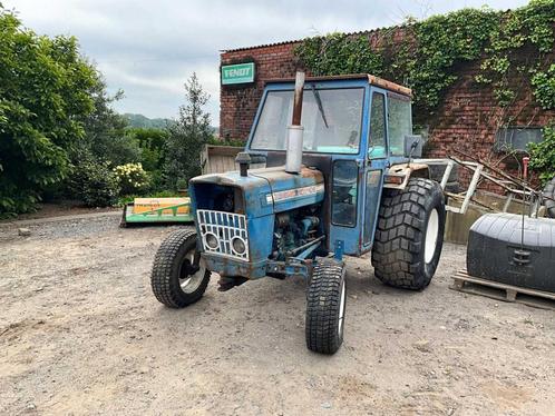 Ford 3000 Tweewielaangedreven landbouwtractor oldtimer, Zakelijke goederen, Landbouw | Tractoren, Ford, Gebruikt