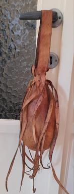 Kalebas met lederen omhulsel, Antiek en Kunst, Ophalen of Verzenden