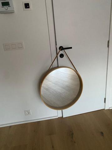 Miroir 55 cm beige Maisons du Monde disponible aux enchères