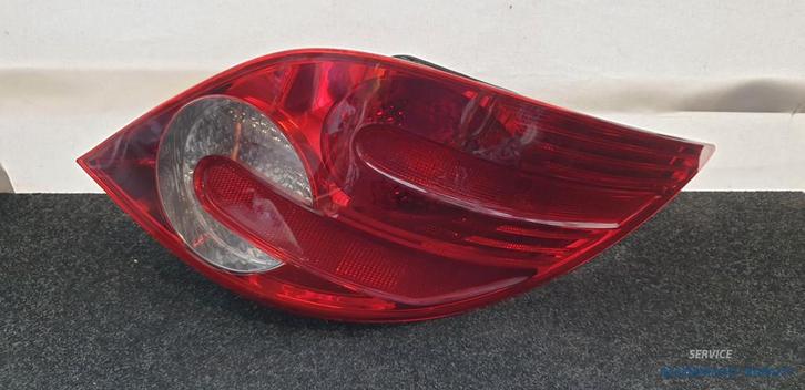 Achterlicht rechts W251 R-klasse Mercedes 2518200264 preface, Auto-onderdelen, Verlichting, Mercedes-Benz, Gebruikt