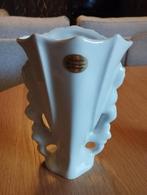 Porseleinen kerk- of trouwvaas uit Limoges, Ophalen