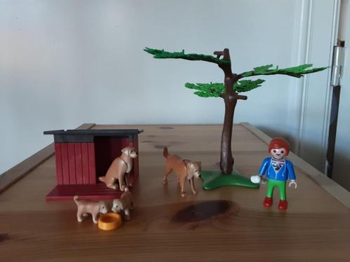 Niche PlayMobil pour garçon et chien - complète, Enfants & Bébés, Jouets | Playmobil, Comme neuf, Ensemble complet, Enlèvement ou Envoi