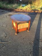 Stoel tafel, Ophalen