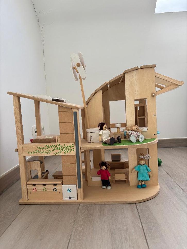 Maison de poupée Plantoys en Bois, Enfants & Bébés, Jouets | Maisons de poupées, Comme neuf, Maison de poupées, Enlèvement