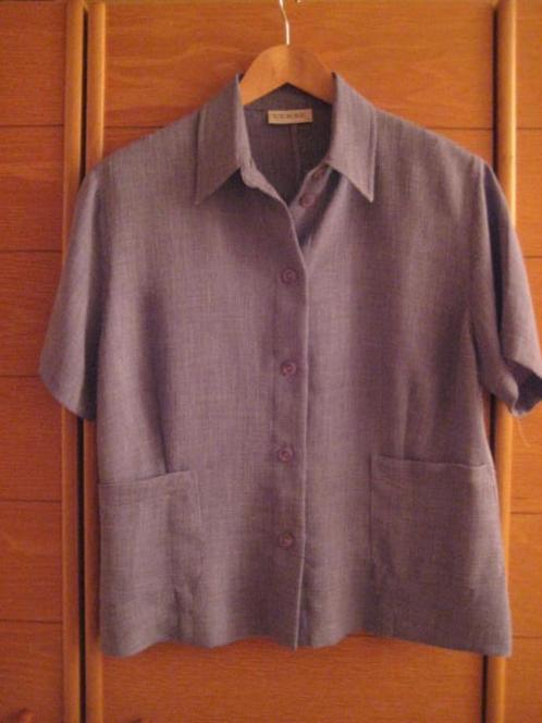 Mooi damesbloesje met korte mouwen – maat 42, Kleding | Dames, Blouses en Tunieken, Zo goed als nieuw, Maat 42/44 (L), Paars, Ophalen of Verzenden