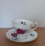 Royal Albert kop en schotel - Sweet Romance, Ophalen, Gebruikt, Porselein, Kop en/of schotel