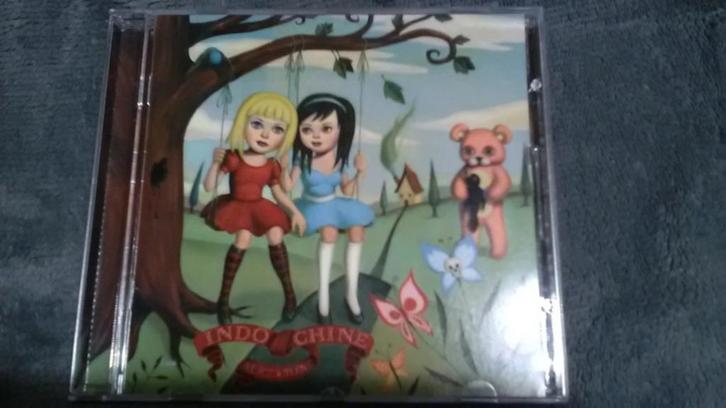 „Alice & June” Indochine 2005 nieuw, Cd's en Dvd's, Cd's | Franstalig, Zo goed als nieuw, Ophalen of Verzenden