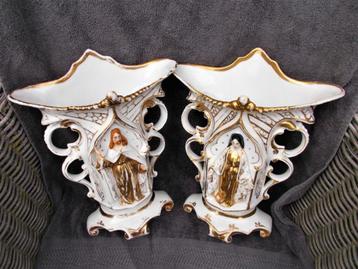 Religieus porselein 2  stuks Perfect. 28 cm. Gesigneerd beschikbaar voor biedingen